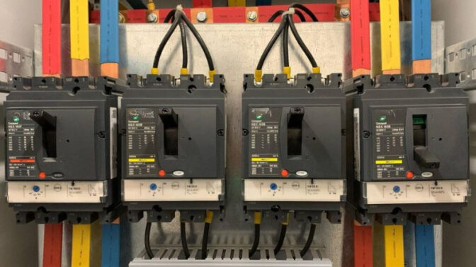 Molded Case Circuit Breaker - Definition and Function
