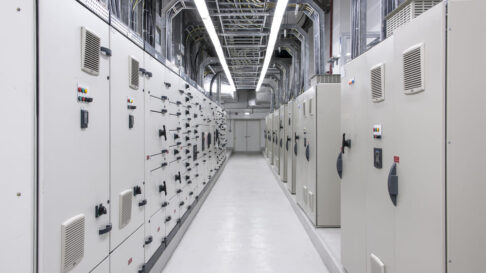 Tủ điện là gì? Phân loại tủ điện dân dụng và công nghiệp